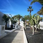 Bungalow Alma Playa Roca Appartamento *